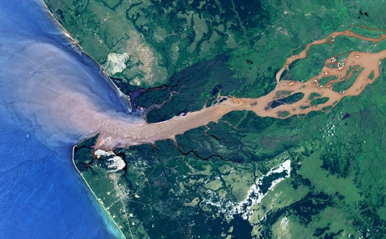 Penelitian Ungkap Mekanisme Aliran Air Tawar Sungai Kongo ke Samudra Atlantik